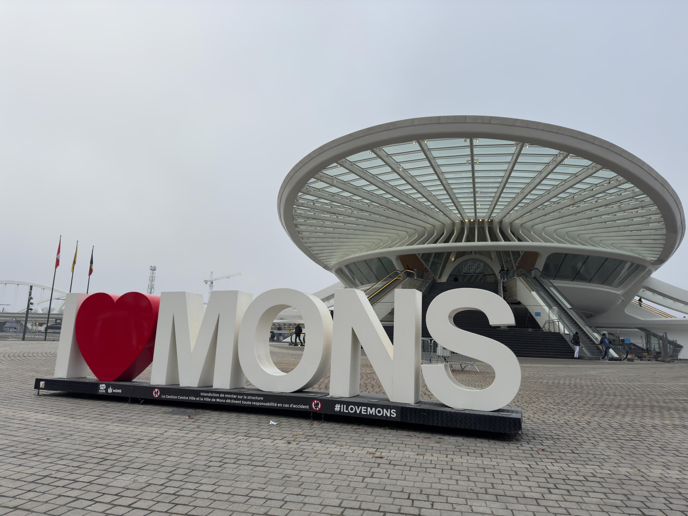 You can play the city game Urban Hunt in Mons
